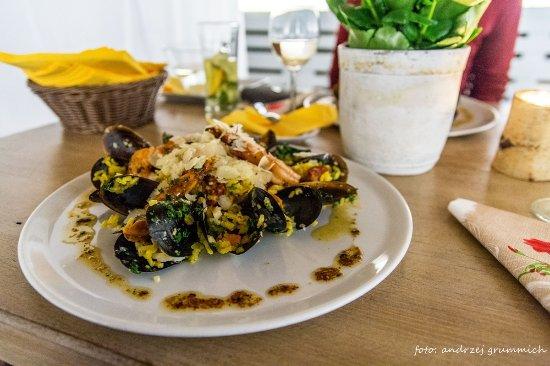 SzAMMa Our Cuisine